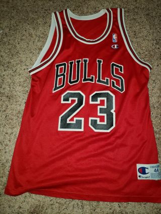 Vintage Champion Michael Jordan Chicago Bulls Basketball Jersey Away Red Size 44