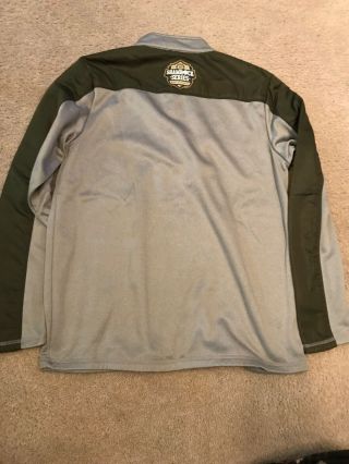 TEAM ISSUED NOTRE DAME FOOTBALL UNDER ARMOUR SHAMROCK SERIES 1/4 ZIP UP MED 3