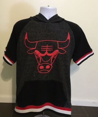 Chicago Bulls Nba Basketball Short Sleeve Hoodie Jacket Shirt Men Size Large