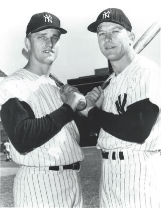 Mickey Mantle & Roger Maris - 8 " X 10 " Photo - 1961 - Yankee Stadium - York