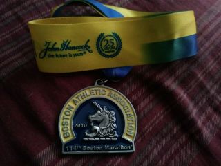 114th Boston Marathon Medal 2010 Finisher Medal Patriots Day April 19 Blank