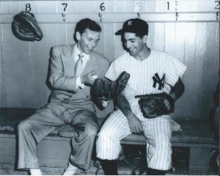 Frank Sinatra & Phil Rizzuto - 8 " X 10 " Photo - Yankee Stadium - York 1940 