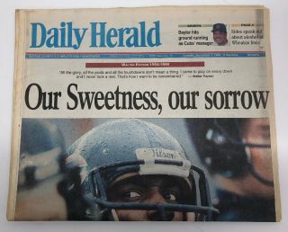 Nov 2,  1999 Daily Herald Walter Payton Complete Newspaper - Chicago Bears