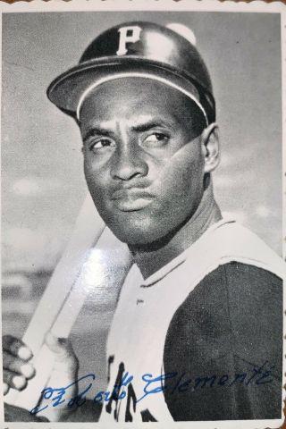 Autographed Photo Of Roberto Clemente Pittsburgh Pirates Number 27 Of 33
