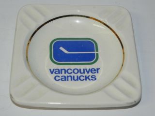 Vintage 1970 Vancouver Canucks Nhl Ceramic Ashtray 5.  5 " Made In Usa Promo