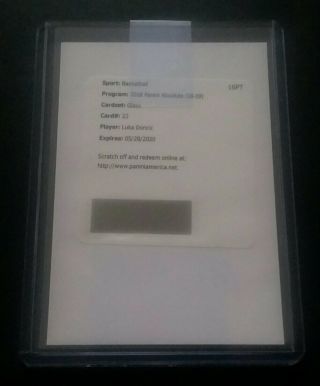 2018 Luka Doncic Rookie Card Panini Absolute Memorabilia Glass Redemption