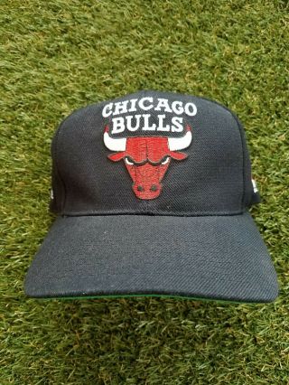 Vintage 1990s Chicago Bulls Sports Specialties Nba Black Snapback Hat Cap