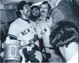 Thurman Munson & Reggie Jackson - 8 " X 10 " Photo - 1978 - World Series - Yankees