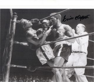 Deceased Boxing Hall Of Famer Emile Griffith Authentic Autographed 8 X 10 Paret