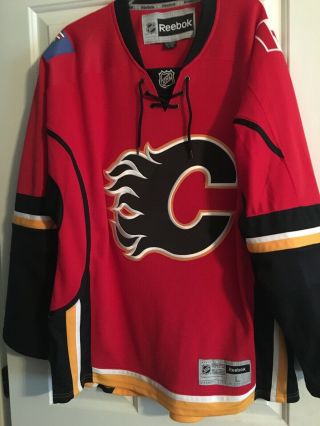 Authentic Reebok Official Licensed Calgary Flames Red Hockey Jersey Size L Men 