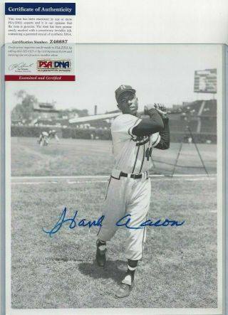 Hank Aaron Autographed Baseball Brace 8x10 Photo Milwaukee Braves Rookie Psa