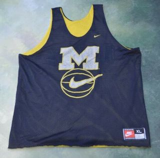 Vintage Nike Ncaa Michigan Wolverines Reversible Basketball Jersey Size Xl.