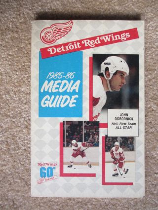 1985 - 86 Detroit Red Wings Media Guide