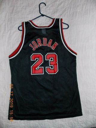 Chicago Bulls Classic Black (23) Jordan Jersey And Shorts