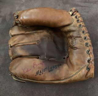 Ken Boyer Died 1982 Former Star Player Coach Signed Autographed Baseball Glove