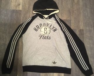 Brooklyn Nets Men’s Medium Sweatshirt Hoodie Adidas Vintage Nba Streetwear