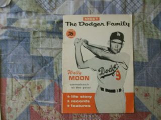 Meet The Dodger Family Union 76 Oil Wally Moon 1960 Los Angeles Dodgers Program