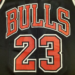 VTG 90 ' s Michael Jordan Chicago Bulls BLACK Basketball Jersey 23 Champion SZ 44 4