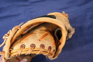 Vintage Sears Ted Williams Baseball Glove Mitt 1676 RHT Youth Size 6