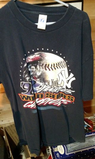 Dark Blue 1998 York Yankees World Series T - Shirt Extra Large