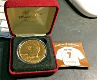 The Highland Mickey Mantle " The Mick " Bronze Medallion / Coin W Yankees