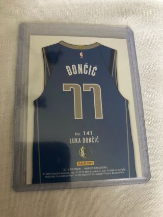 2018 - 19 Panini Threads Luka Doncic Rookie Signatures Auto 70/105,  Bonus RC Card 8