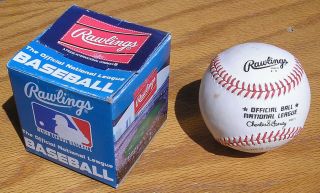 Vintage 1980 ' s Rawlings Chub Feeney Baseball in the Box,  National League, 2
