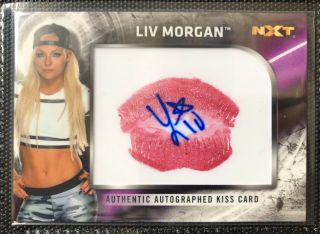 2018 Topps Wwe Women’s Division Liv Morgan Autographed Auto / Kiss Card D /25