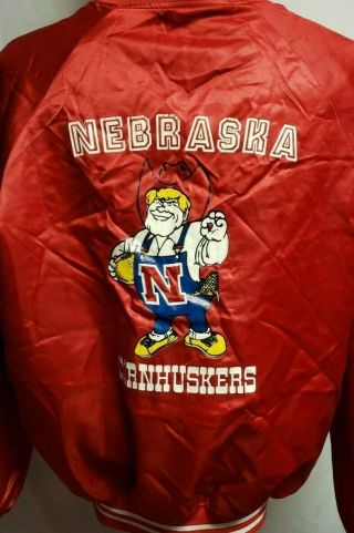Nebraska Cornhuskers Vintage 80 ' s NCAA Red Satin Jacket Hartwell Men ' s XL USA 2