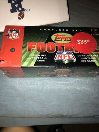 2004 Topps Football Complete Set.  Factory