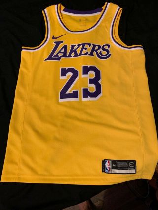 Nike Lebron James Swingman Lakers Jersey 23 With Tags Size 44/med