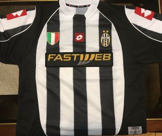 Juventus F.  C.  Lotto Jersey 2002 2003 (home) Size L