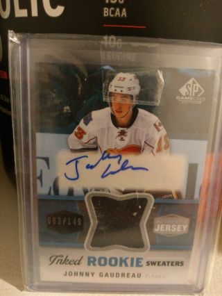 2014 - 15 Ud Sp Game Inked Rookie Sweaters Johnny Gaudreau Rookie Auto 83/149