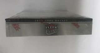 2005 - 06 Fleer Ultra Hockey Hobby Box Factory 4