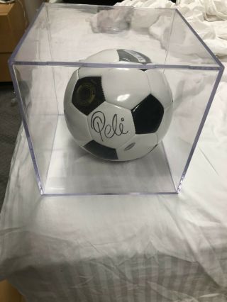 Pele Autographed Signed Wilson Soccer Ball Psa,  Jsa,  Global (sia Authentcated)