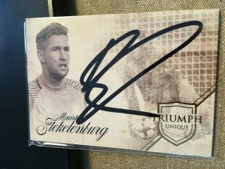 2018 Futera Unique Triumph Autograph Maarten Stekelenburg /35