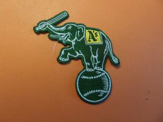 Oakland Athletics " Old School " Mlb Embroidered 3 - 1/4 X 3 - 7/8 Iron On Patch