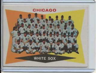 1960 Topps Baseball Card Of The Chicago White Sox Team Near 208