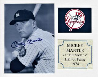 8x10 White Mat With Mounted B&w 5x7 Photo Of Mickey Mantle,  Live Ink Signed