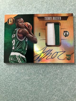 2015 - 16 Panini Gold Standard Terry Rozier Premium Patch Numbered 14/25