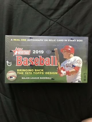 2019 Topps Heritage High Number Baseball Series Hobby Box