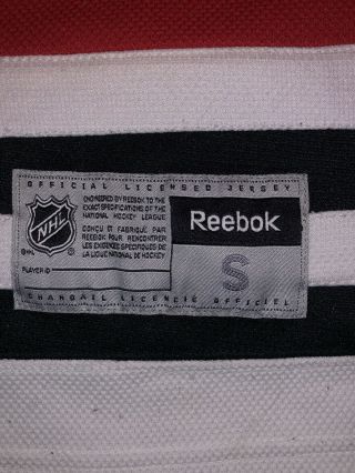 Reebok Chicago Blackhawks Men’s Sewn NHL Jersey Size Small 4