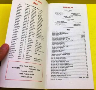 1966 BOSTON RED SOX MEDIA GUIDE Press Record Program Yearbook CARL YASTRZEMSKI 3