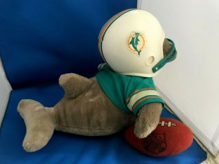 1983 Nfl Huddles Miami Dolphins Team Mascot 12 " X 16 " Tudor Games