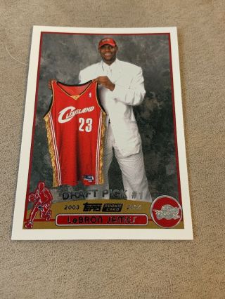 2003 - 04 Topps Lebron James Rc 221 Cleveland Cavaliers Rookie
