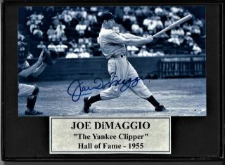 5x7 Framed Mat With 3.  5x5 B&w Photo Of Joe Dimaggio,  Live Ink Signed