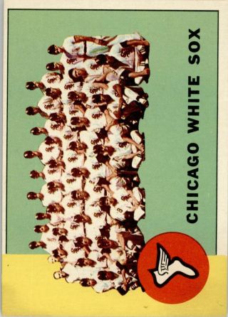 1963 Topps 288 Chicago White Sox Team Ex - Mt D231827