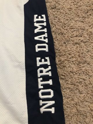 Notre Dame Irish Football Under Armour Team Issued Shorts Size Medium White ND 2