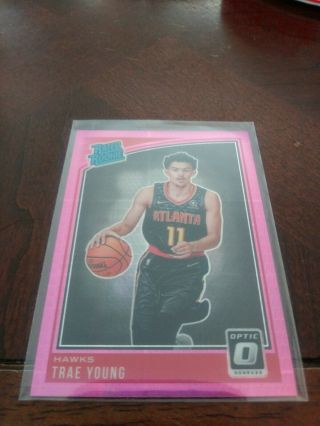 2018 - 19 Donruss Optic Trae Young Rated Rookie Hyper Pink Prizm 198
