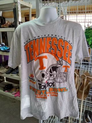 University Of Tennessee Volunteers Tostitos Fiesta Bowl 1999 Large T - Shirt